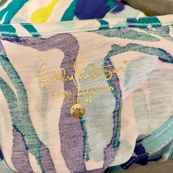 XS Lilly Pulitzer top - Picture 3 of 3